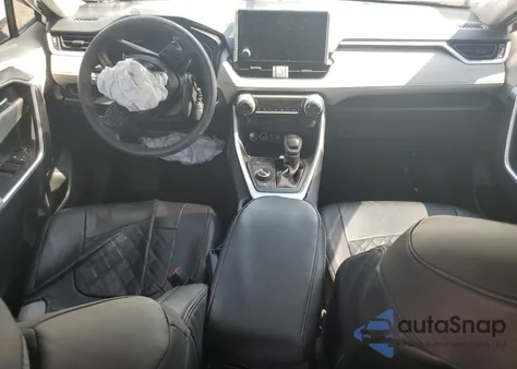 2024 Toyota Rav4 Xle z USA, uszkodzony, nr VIN 2T3RWRFV1RW206918